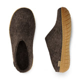 Slip-on with natural rubber sole - honey - Chestnut