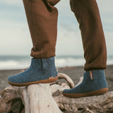 Boot with natural rubber sole - honey - Petrol