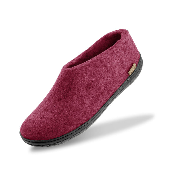 Shoe with natural rubber sole - black - Cranberry