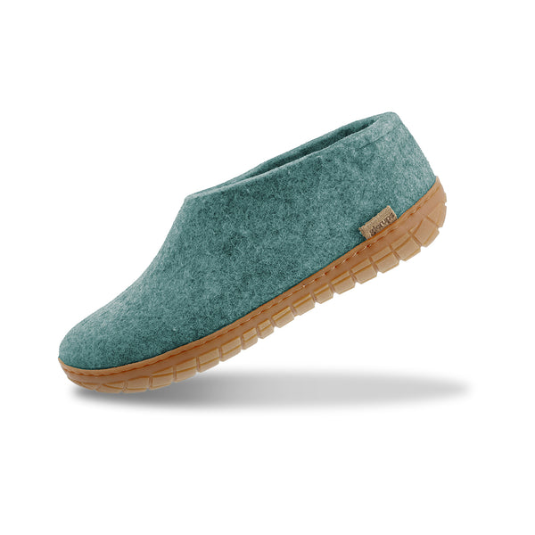 Shoe with natural rubber sole - honey - North Sea