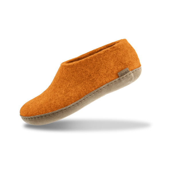 Shoe with leather sole - Orange