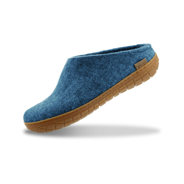 Slip-on with natural rubber sole - honey - Petrol