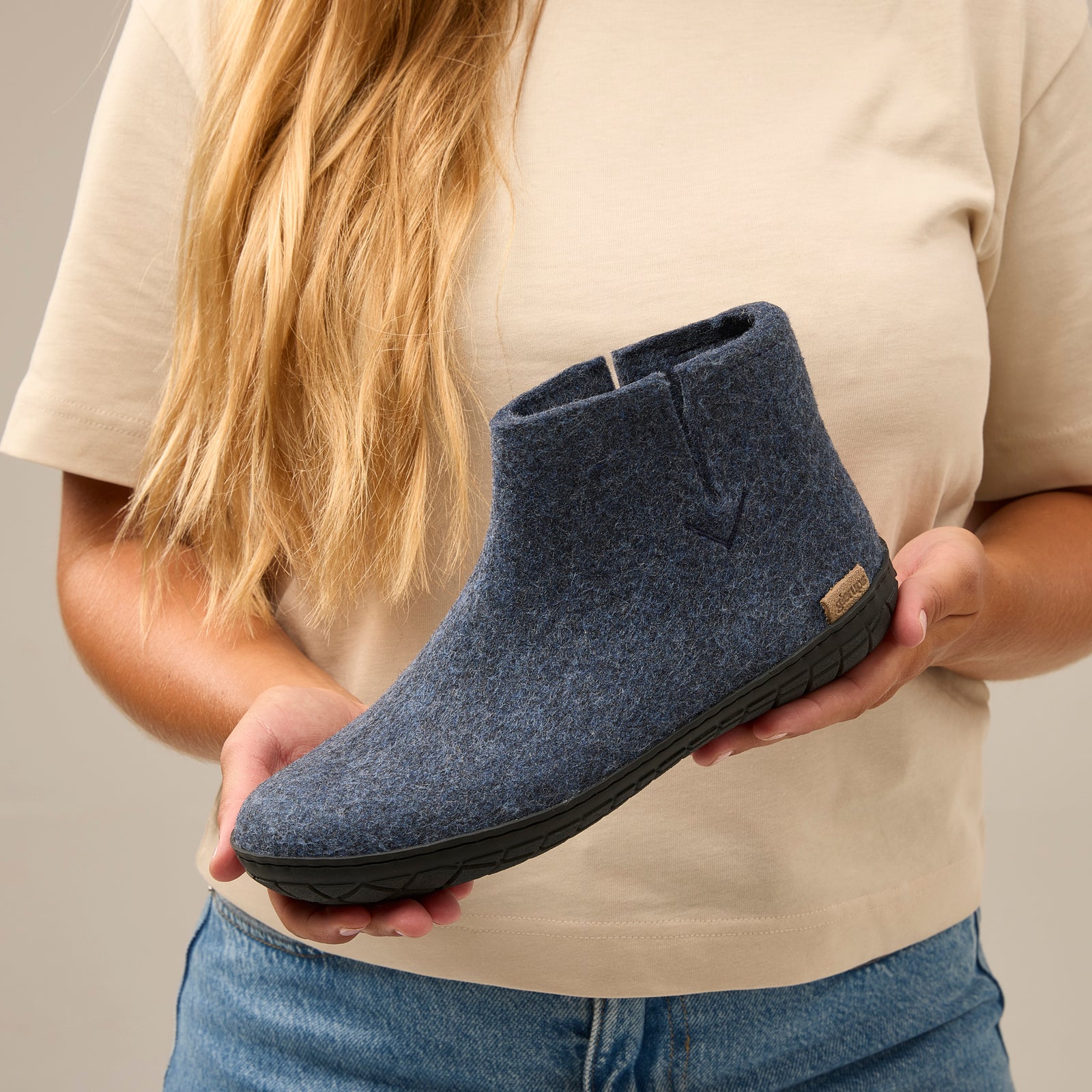 Boot with natural rubber sole black Denim –