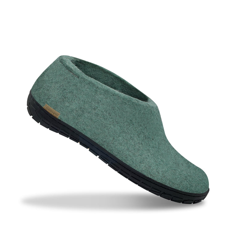 Shoe with natural rubber sole - black - North Sea â glerups.com