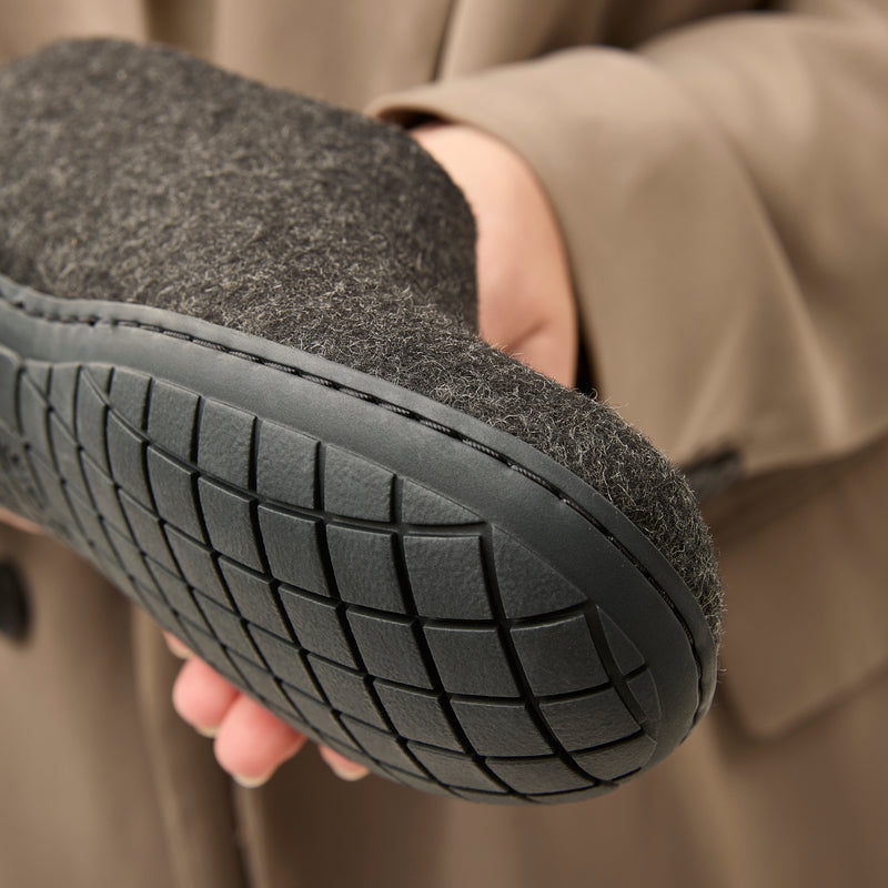 Shoe with natural rubber sole black Charcoal glerups