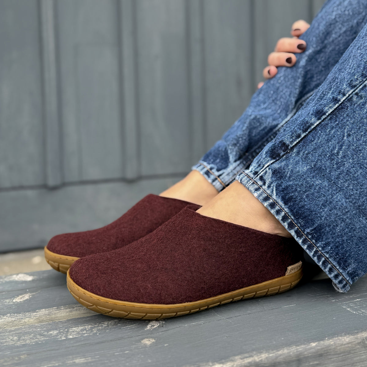 Slip-on with natural rubber sole - honey - Beet