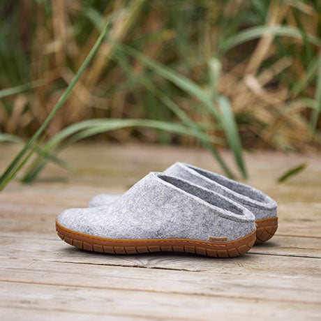 Glerups Unisex Felt Wool Slip-On Slipper With Leather Sole - Charcoal –  Sheepskin Warehouse