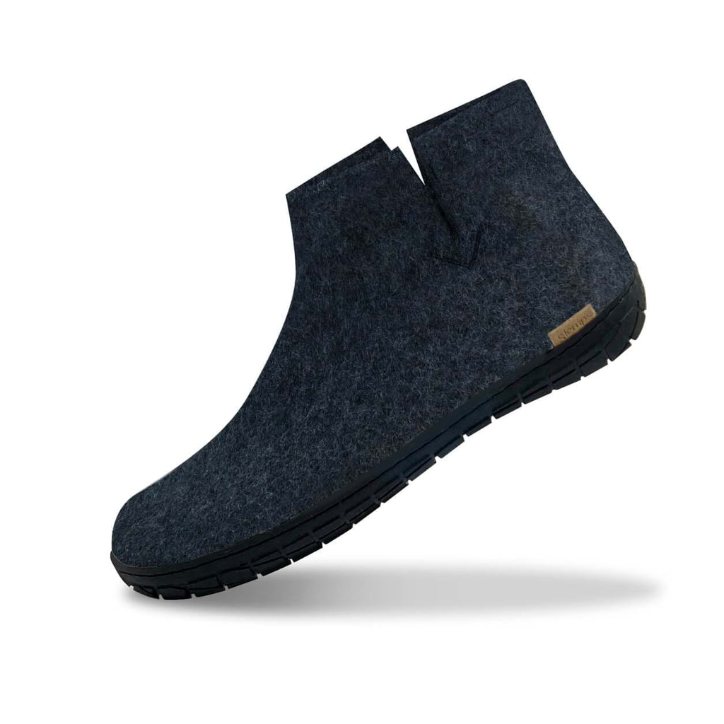 Boot with natural rubber sole - black - Denim – glerups.com