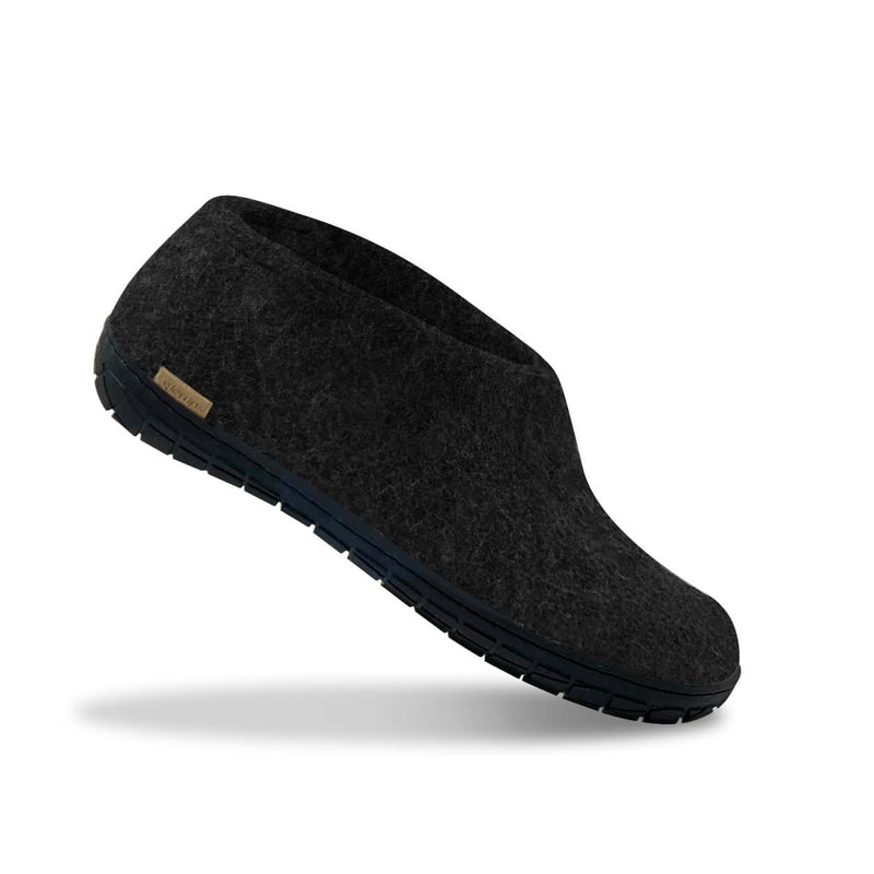Shoe with natural rubber sole - black - Charcoal â glerups.com
