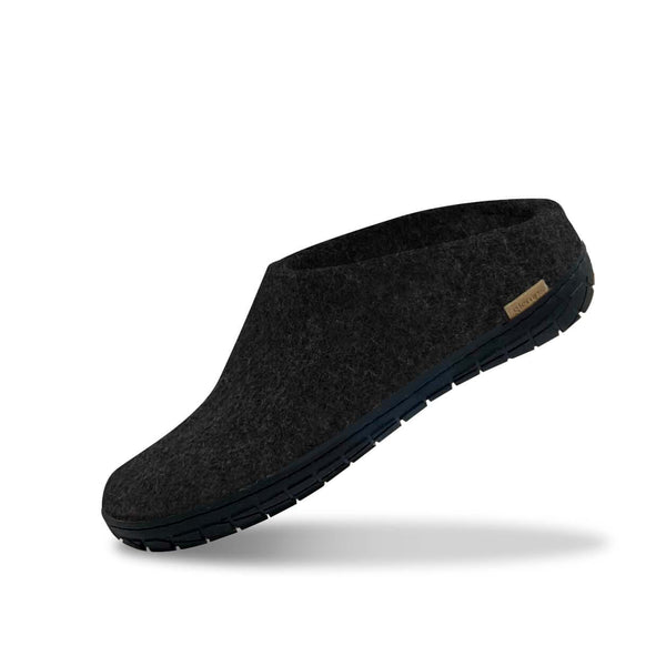 Slip-on with natural rubber sole - black - Charcoal –